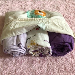 NWT Tula Blankets “Prance”